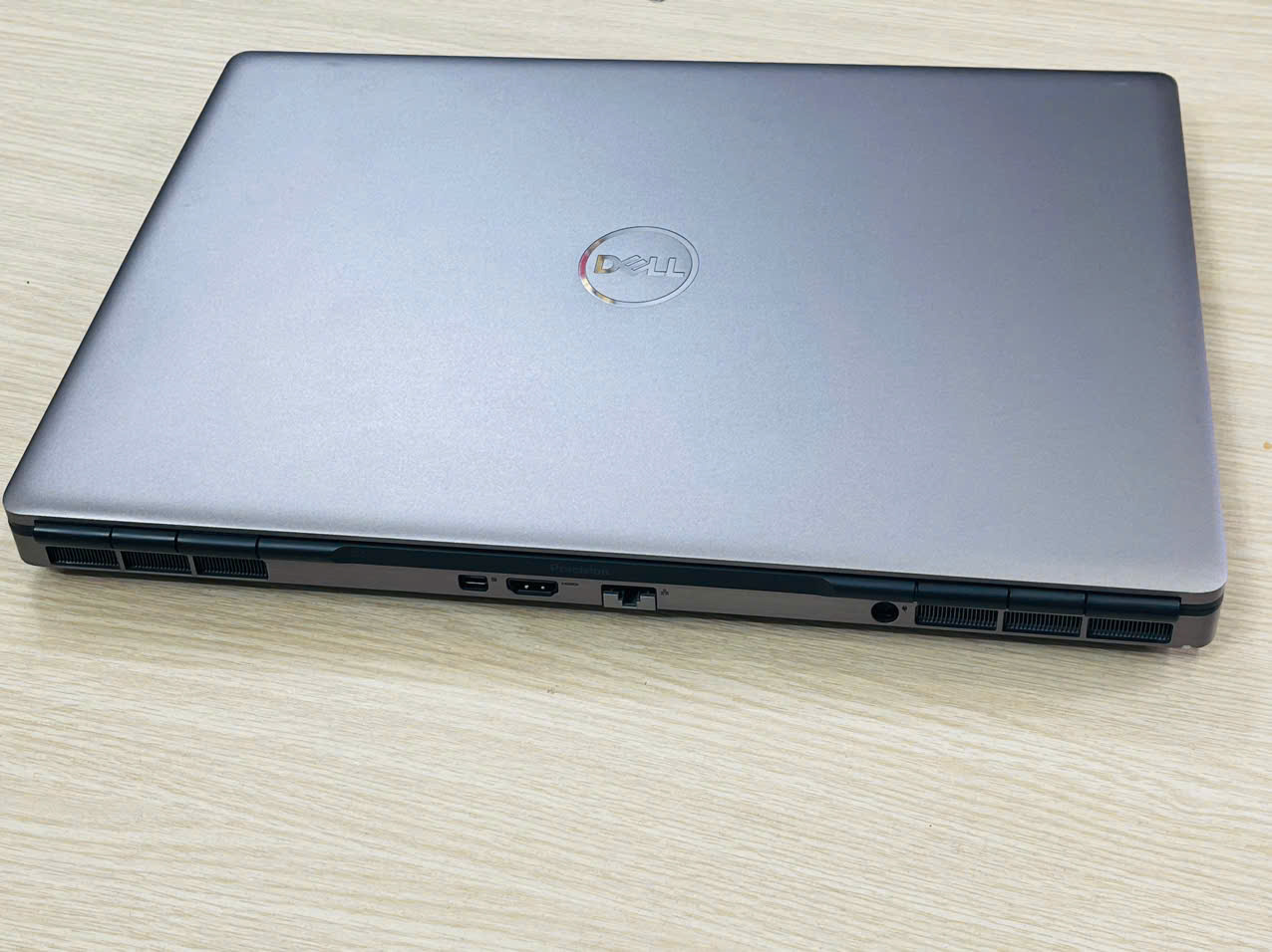 Dell precision 7560 xeonw 11855H ram 32gb ssd 512gb card t1200